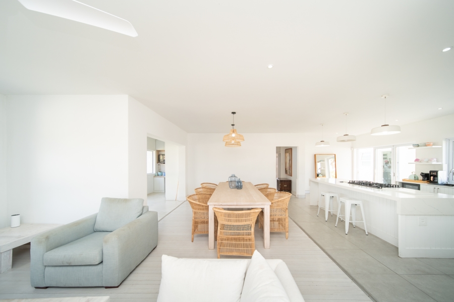 5 Bedroom Property for Sale in Nahoon Eastern Cape